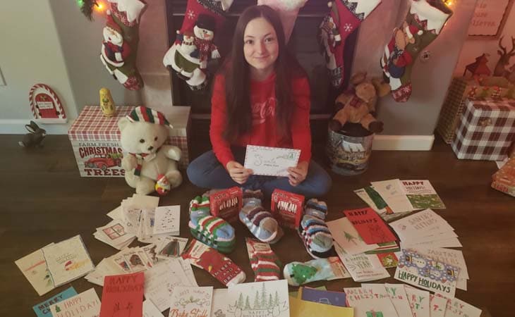 Image of Arizona Connections Academy student Jenna at Christmas.